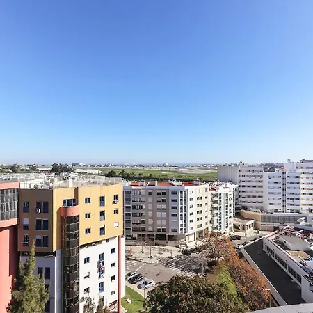 Flower 360º - Your Lovely Flat With Pool And Parking Lisbon
