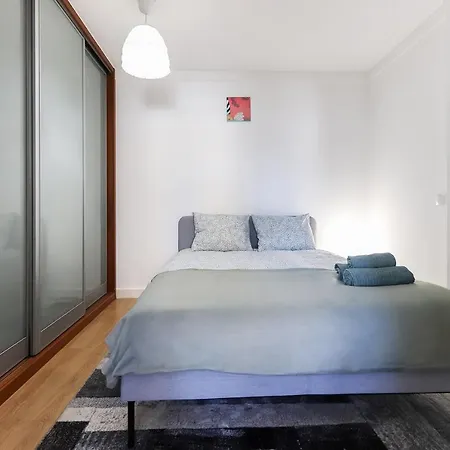 Flower 360º - Your Lovely Flat With Pool And Parking