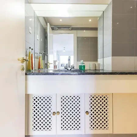 Flower 360º - Your Lovely Flat With Pool And Parking Apartment